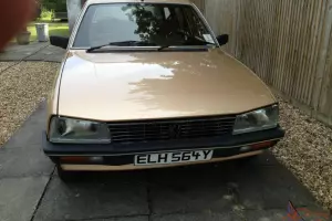  PEUGEOT 505 7 Seater ESTATE - Wonderful condition 