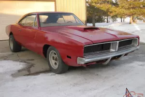 1969 DODGE CHARGER 4 SPEED PROJECT POSI FACTORY RED WITH WHITE INTERIOR 68 70