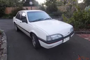 Holden Camira Executive 1987 4D Sedan Automatic 2L Multi Point F INJ Seats