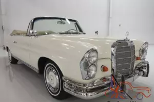 1963 Mercedes-Benz 200-Series