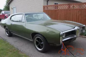 1968 Pontiac Le Mans Photo