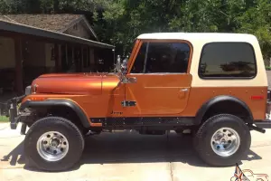 1978 JEEP CJ-7 GOLDEN EAGLE EXCELLENT CONDITION PRO RESTORATION