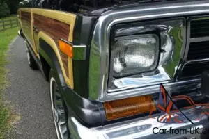 1989 Jeep Wagoneer Photo