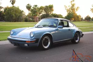 1986 Porsche 911 3.2 Carrera  Exceptionally well maintained gorgeous rare color