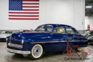 1949 Mercury Eight Photo