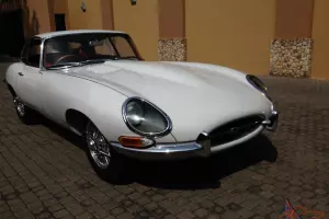 Jaguar E-type Series 1 1966