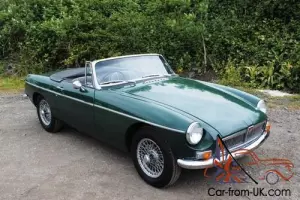  1966 MG B Roadster 