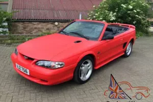 FORD MUSTANG 5.0 GT CONVERTIBLE