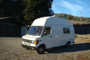 Mercedes-Benz Westfalia Diesel Sprinter 207d W601 Camper Van RARE!! 1 of 5 in US