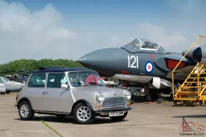  CLASSIC MINI AUSTIN ROVER LEFT HAND DRIVE BOURNE IDENTITY 