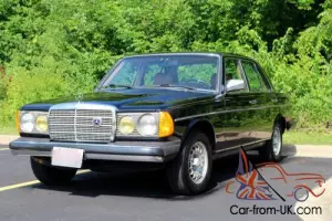 1982 Mercedes-Benz 300-Series