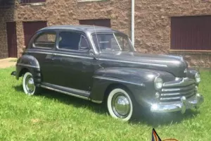 1948 Ford SUPER DELUXE