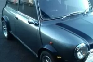 1990 Classic Mini Mayfair