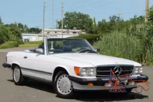 1988 Mercedes-Benz SL-Class Beautiful Florida Car, Service Records, Hardtop