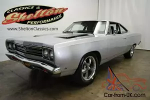 1968 Plymouth Road Runner Restomod