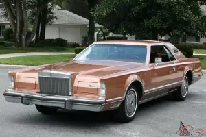 ONE FAMILY OWNED-RARE APRICOT METALLIC  -1978 Lincoln Mark V Coupe -52K ORIG MI