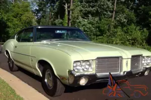 Classic 1971 Oldsmobile Cutlass Rocket 350 V8 original unrestored southern car