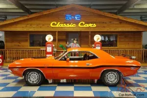 Dodge : Challenger R/T