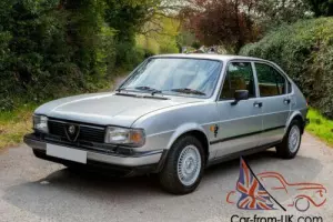 1983 ALFA ROMEO ALFASUD 1.5 GOLD CLOVERLEAF, FANTASTIC TIME-WARP EXAMPLE Photo