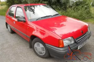 CLASSIC G1990 MK2 VAUXHALL ASTRA 1.6LX 5DR 84K, SERVICE HISTORY, MUST BE SEEN.,