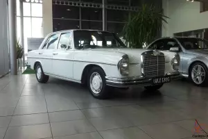  1969 MERCEDES 280 SE WHITE 