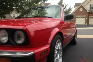 1989 BMW 325i Base Convertible 2-Door 2.5L