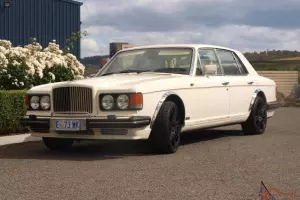 Bentley Turbo R in TAS