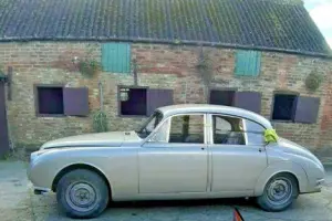 1965 Daimler V8 250 AUTOMATIC  Saloon Petrol Automatic