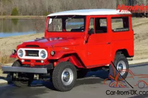 1966 Toyota FJ40 Land Cruiser --