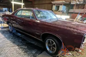 1966 Pontiac GTO 4 speed Photo