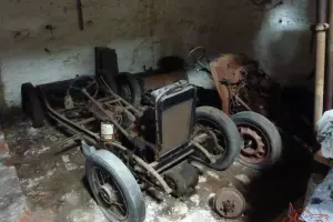  1937 MORRIS 8, BARN FIND, VINTAGE, CLASSIC, STEERING BOX, SPARES, PROJECT,ENGINE 