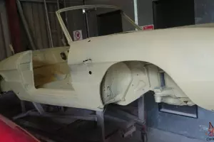 Alfa Romeo 1750 Duetto Boat Tail 1968 - Rare Car - LHD - Restoration Project..