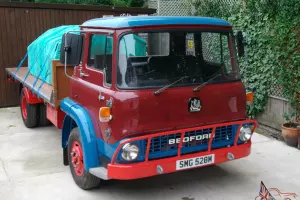  BEDFORD TK 330 5 SPEED 1974 NEEDS TO BE SEEN 