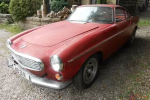  1968 Volvo P1800 s, stored for the past 20 years,  Photo