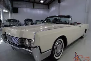 Lincoln : Continental 34,483 MILES! ORIGINAL CALIFORNIA CAR! Photo