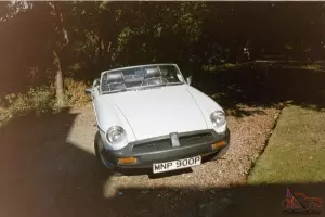  MG MGB ROADSTER 1975 low mileage 
