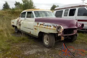 1953 Cadillac, with no engine or gearbox, good solid shell, comes with with a V5 Photo