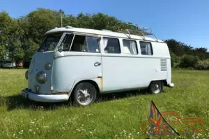 volkswagon splitscreen campervan