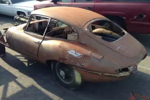1963 JAGUAR E-TYPE 3.8 LITER FIXED HEAD COUPE, SERIES ONE, ORIG SAND/BEIGE
