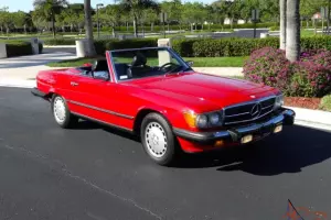 1986 560SL Signal Red, Clean Car Fax, Service History, Highly Original, 2 tops