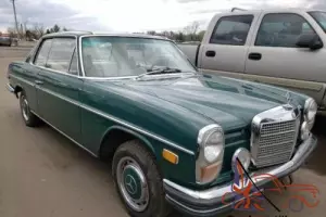 1970 Mercedes-Benz 200-Series 1970 MERCEDES-BENZ 250C