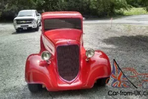 1934 Plymouth 2 door sedan