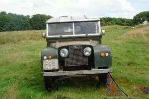 LAND ROVER 88" - SERIES ONE - 1957 - 4 CYL GREEN '2 1/4' DIESEL