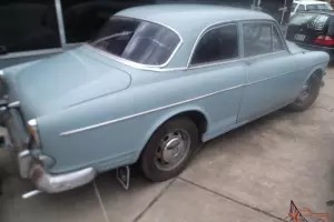 1066 volvo 122s 2dr