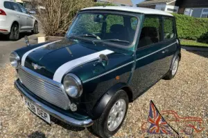 RARE MINT CONDITION MINI COOPER AUTOMATIC