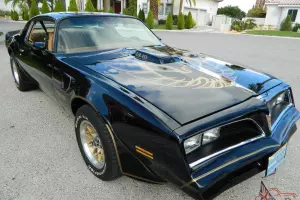 Pontiac : Le Mans T37