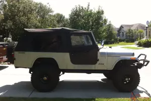 1985 Jeep CJ 8 Scrambler