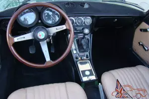 Alfa Romeo 2000 Spider Injected Rust Free Straight California Car No Reserve ! Photo