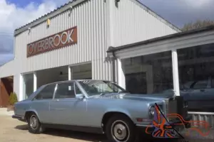ROLLS ROYCE CAMARGUE 6.7 ** 54,777 MILES WITH HISTORY *ICE BLUE METALLIC PAINT*