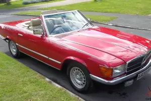 1983 A MERCEDES BENZ 280 SL R107 CONVERTIBLE AUTO 30000 MILES